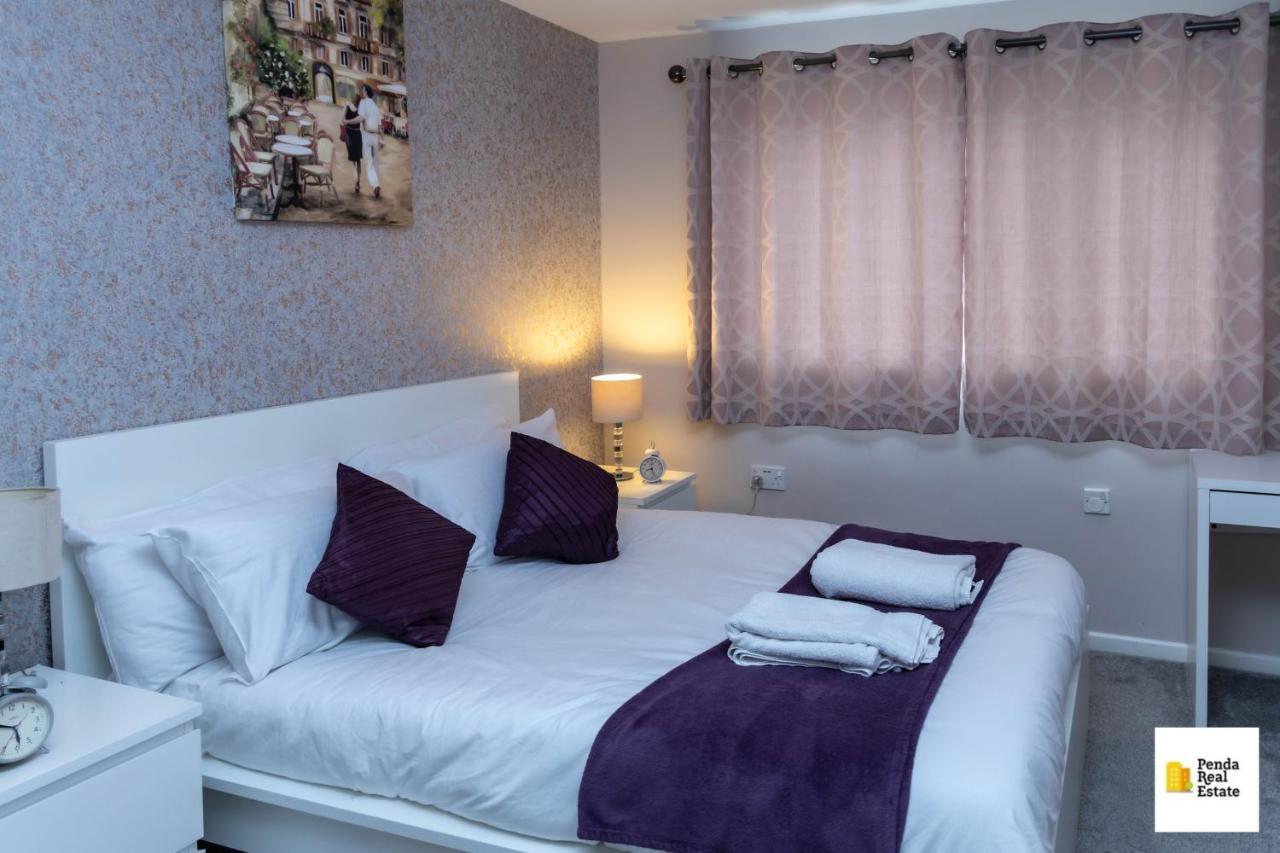 Penda Contractor And Leisure Guests Nottingham Villa Екстериор снимка