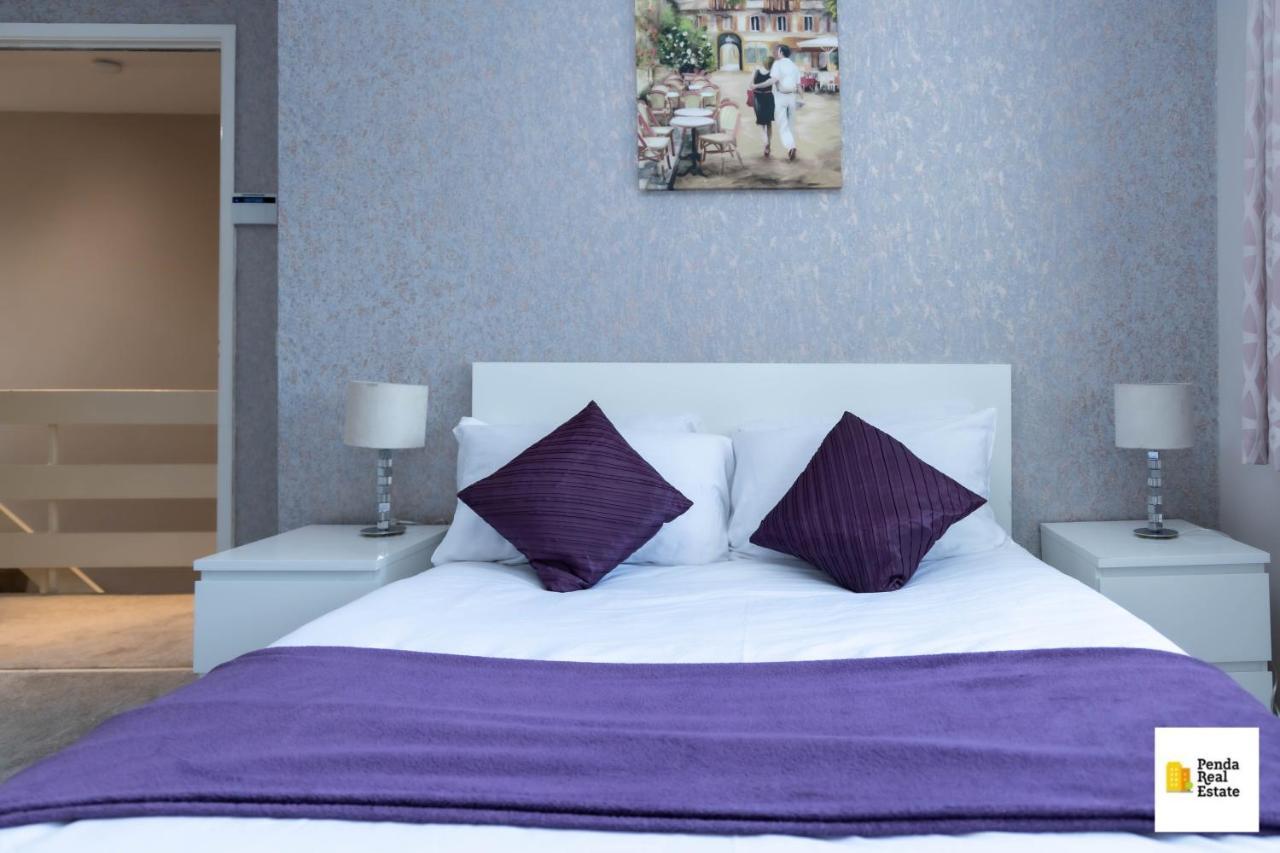 Penda Contractor And Leisure Guests Nottingham Villa Екстериор снимка